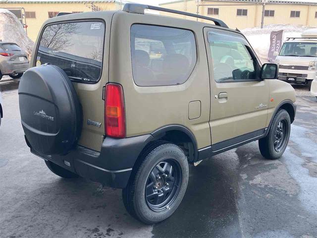 ジムニー ランドベンチャー　４ＷＤ　ＥＴＣ　キーレスエントリー　シートヒーター　ＡＴ　ＡＢＳ　ＣＤ　ＵＳＢ　ルーフレール　アルミホイール　衝突安全ボディ　エアコン　パワーウィンドウ（15枚目）