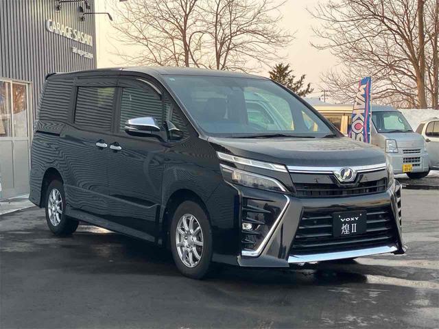 ヴォクシー ＺＳ　煌ＩＩ　４ＷＤ　ＥＴＣ　バックカメラ　ＴＶ　クリアランスソナー　オートクルーズコントロール　レーンアシスト　衝突被害軽減システム　両側電動スライドドア　オートマチックハイビーム　オートライト（12枚目）