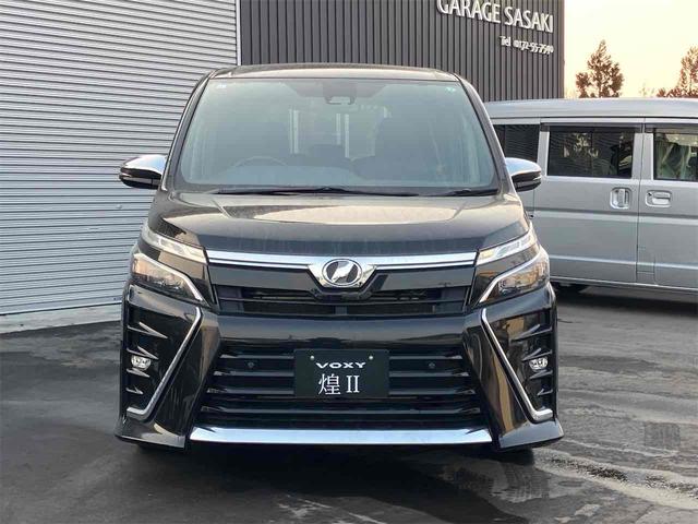 ヴォクシー ＺＳ　煌ＩＩ　４ＷＤ　ＥＴＣ　バックカメラ　ＴＶ　クリアランスソナー　オートクルーズコントロール　レーンアシスト　衝突被害軽減システム　両側電動スライドドア　オートマチックハイビーム　オートライト（13枚目）