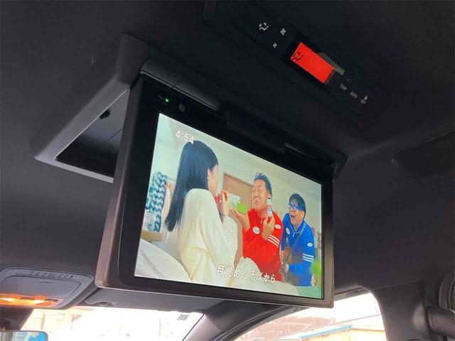 ヴォクシー ＺＳ　煌ＩＩ　４ＷＤ　ＥＴＣ　バックカメラ　ＴＶ　クリアランスソナー　オートクルーズコントロール　レーンアシスト　衝突被害軽減システム　両側電動スライドドア　オートマチックハイビーム　オートライト（24枚目）
