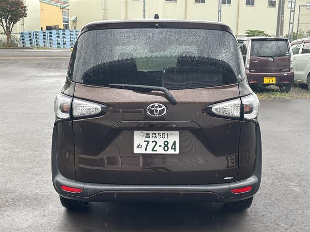 シエンタ Ｘ　４ＷＤ　ドライブレコーダー　バックカメラ　ナビ　ＴＶ　両側スライド・片側電動　キーレスエントリー　３列シート　ＣＶＴ　ＣＤ　ミュージックプレイヤー接続可　Ｂｌｕｅｔｏｏｔｈ　衝突安全ボディ　ＡＢＳ（17枚目）