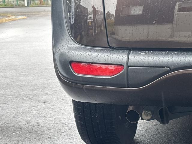 シエンタ Ｘ　４ＷＤ　ドライブレコーダー　バックカメラ　ナビ　ＴＶ　両側スライド・片側電動　キーレスエントリー　３列シート　ＣＶＴ　ＣＤ　ミュージックプレイヤー接続可　Ｂｌｕｅｔｏｏｔｈ　衝突安全ボディ　ＡＢＳ（31枚目）