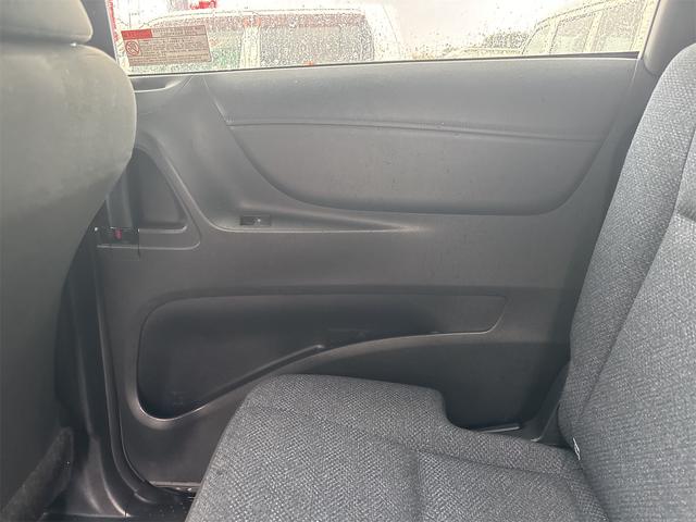 シエンタ Ｘ　４ＷＤ　ドライブレコーダー　バックカメラ　ナビ　ＴＶ　両側スライド・片側電動　キーレスエントリー　３列シート　ＣＶＴ　ＣＤ　ミュージックプレイヤー接続可　Ｂｌｕｅｔｏｏｔｈ　衝突安全ボディ　ＡＢＳ（43枚目）