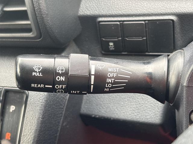 シエンタ Ｘ　４ＷＤ　ドライブレコーダー　バックカメラ　ナビ　ＴＶ　両側スライド・片側電動　キーレスエントリー　３列シート　ＣＶＴ　ＣＤ　ミュージックプレイヤー接続可　Ｂｌｕｅｔｏｏｔｈ　衝突安全ボディ　ＡＢＳ（50枚目）