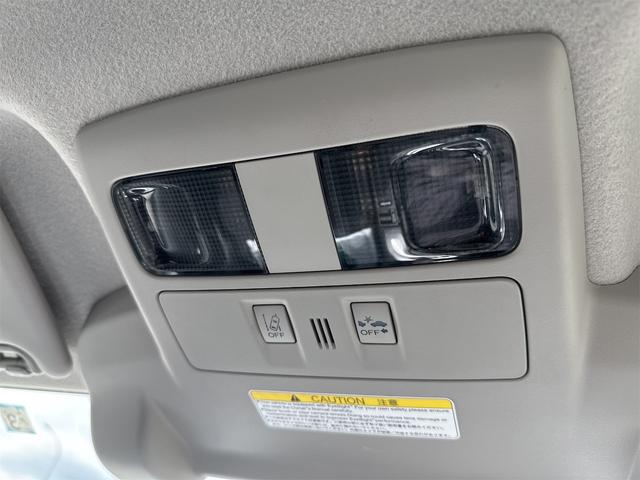 インプレッサスポーツ ２．０ｉアイサイト　ＰＣＳ　フルタイム４ＷＤ　ＡＡＣ　ＶＳＡ　パワーウィンドウ　ＡＢＳ　ナビＴＶ　ＥＴＣ車載器　エアバック　ワンセグ　ＰＳ　Ｗエアバッグ　アイスト　キーフリーシステム　クルコン付き　セキュリティ（44枚目）