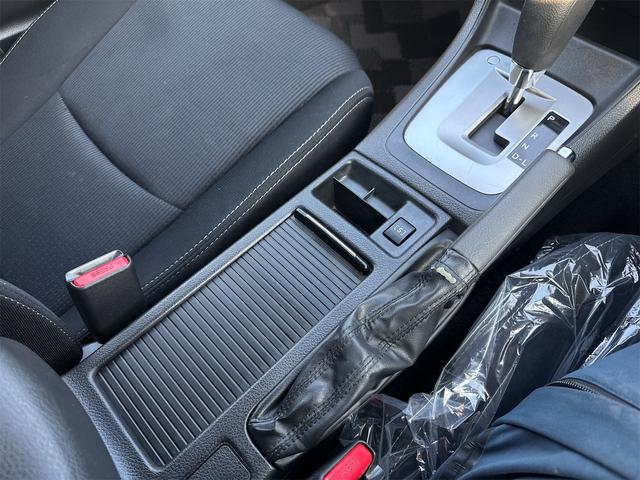 インプレッサスポーツ １．６ｉ－Ｌ　４ＷＤ　ＥＴＣ　ナビ　ＴＶ　アルミホイール　ＣＶＴ　盗難防止システム　ＡＢＳ　エアコン　パワーステアリング　パワーウィンドウ（27枚目）
