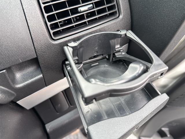 ムーヴ カスタム　Ｘ　４ＷＤ　ＨＩＤ　スマートキー　電動格納ミラー　ベンチシート　ＣＶＴ　盗難防止システム　ＡＢＳ　ミュージックプレイヤー接続可　アルミホイール　衝突安全ボディ　エアコン　パワーステアリング（17枚目）