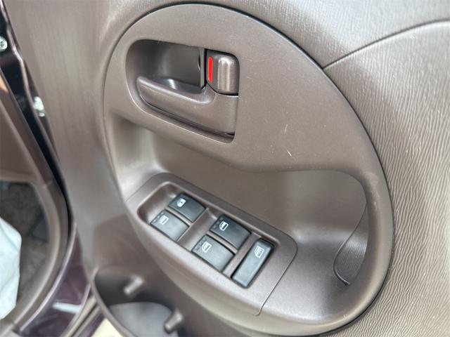パッソ Ｘ　クツロギ　４ＷＤ　ドライブレコーダー　ＥＴＣ　バックカメラ　ナビ　ＴＶ　アルミホイール　スマートキー　電動格納ミラー　ＣＶＴ　盗難防止システム　衝突安全ボディ　ベンチシート　ＡＢＳ　Ｂｌｕｅｔｏｏｔｈ　エアコン（36枚目）