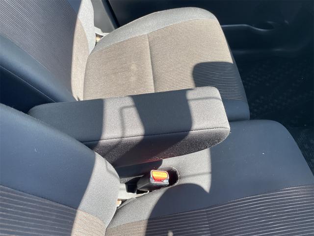 ｅＫカスタム Ｇ　４ＷＤ　バックカメラ　ＨＩＤ　スマートキー　アイドリングストップ　電動格納ミラー　シートヒーター　ベンチシート　ＣＶＴ　盗難防止システム　ＡＢＳ　ＣＤ　ＵＳＢ　アルミホイール　衝突安全ボディ　エアコン（34枚目）
