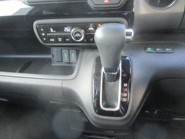 N-BOXカスタム L(11枚目)