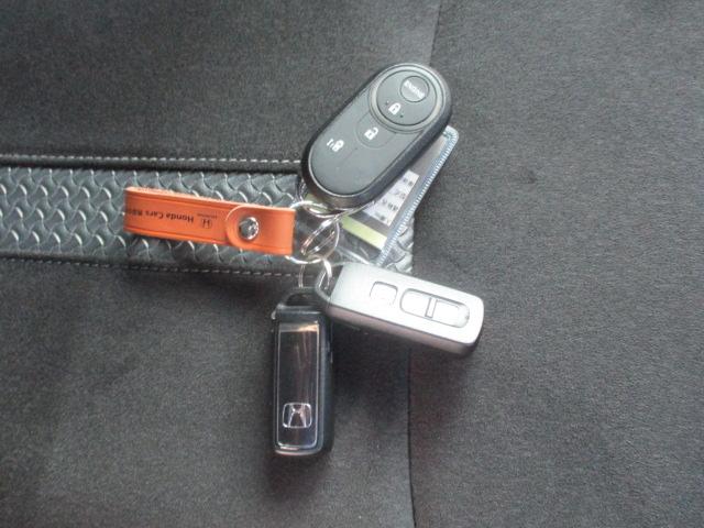 N-BOXカスタム L(27枚目)