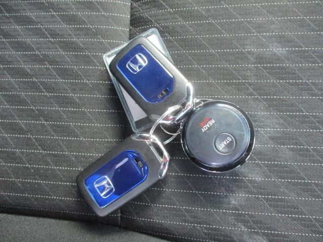 フィットハイブリッド Sホンダセンシング(24枚目)