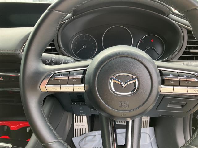 ＭＡＺＤＡ３ファストバック １５Ｓツーリング　４ＷＤ　ＥＴＣ　バックカメラ　クリアランスソナー　オートクルーズコントロール　レーンアシスト　衝突被害軽減システム　アルミホイール　オートマチックハイビーム　オートライト　ＬＥＤヘッドランプ（3枚目）