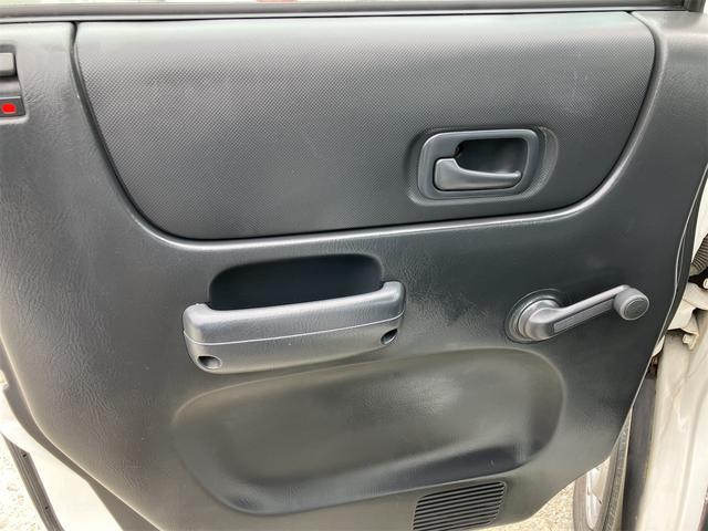 アクティトラック 　４ＷＤ　ＭＴ　運転席エアバッグ　ＣＤ（26枚目）