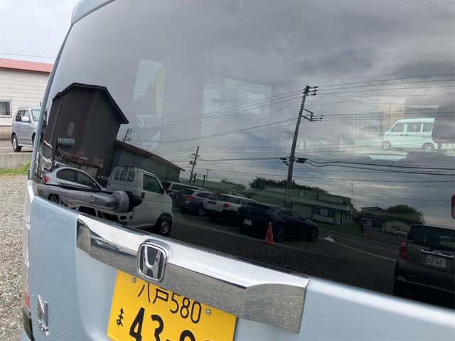 N-BOX G 4WD 両側スライドドア スマートキー 電動格納ミラー ベンチシート CVT 盗難防止システム ABS ESC CD アルミホイール 衝突安全ボディ エアコン(30枚目)