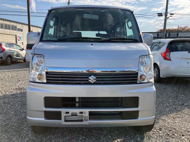 エブリイワゴン ＪＰ　４ＷＤ　両側スライドドア　電動格納ミラー　シートヒーター　ＭＴ　盗難防止システム　ＡＢＳ　ＣＤ　アルミホイール　衝突安全ボディ　エアコン　パワーステアリング　パワーウィンドウ　運転席エアバッグ（11枚目）