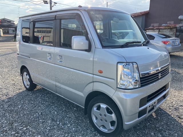 エブリイワゴン ＪＰ　４ＷＤ　両側スライドドア　電動格納ミラー　シートヒーター　ＭＴ　盗難防止システム　ＡＢＳ　ＣＤ　アルミホイール　衝突安全ボディ　エアコン　パワーステアリング　パワーウィンドウ　運転席エアバッグ（12枚目）