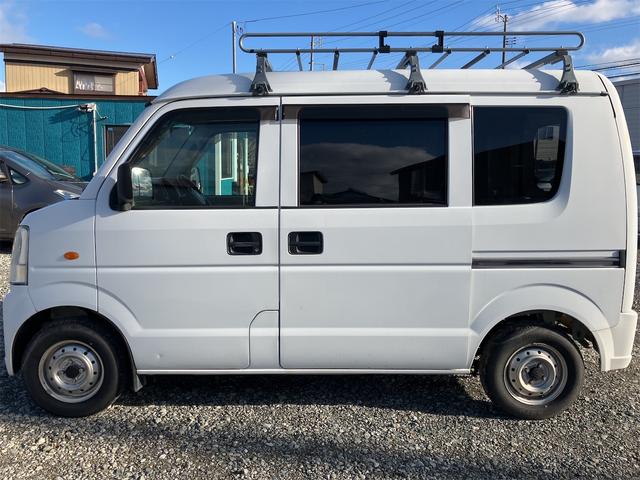 エブリイ ＰＡ　４ＷＤ　両側スライドドア　ＭＴ　衝突安全ボディ　エアコン　パワーステアリング（8枚目）