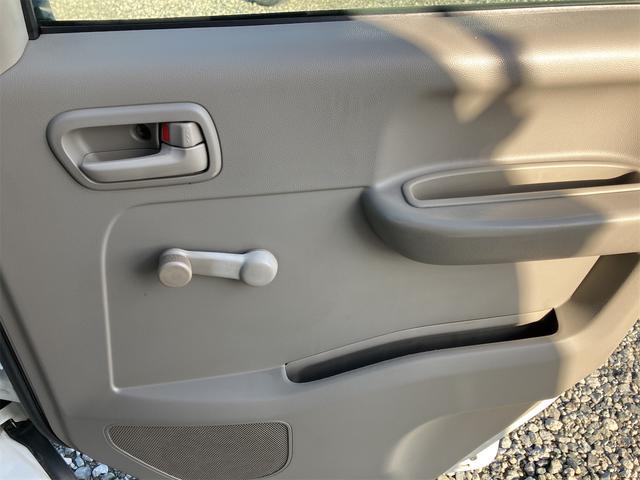 エブリイ ＰＡ　４ＷＤ　両側スライドドア　ＭＴ　衝突安全ボディ　エアコン　パワーステアリング（19枚目）