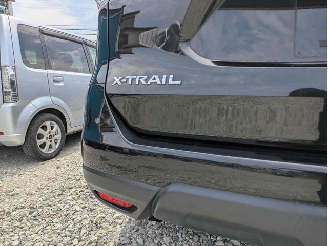 エクストレイル ２０Ｘ　４ＷＤ　アルミホイール　スマートキー　アイドリングストップ　電動格納ミラー　シートヒーター　ＣＶＴ　盗難防止システム　衝突安全ボディ　ＡＢＳ　ＥＳＣ　エアコン　パワーステアリング　パワーウィンドウ（21枚目）