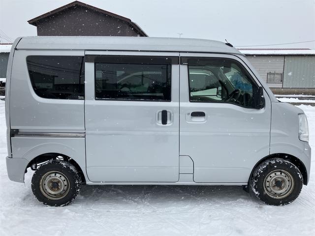 エブリイ PC 4WD AT 両側スライドドア 盗難防止システム エアコン パワーステアリング パワーウィンドウ(4枚目)