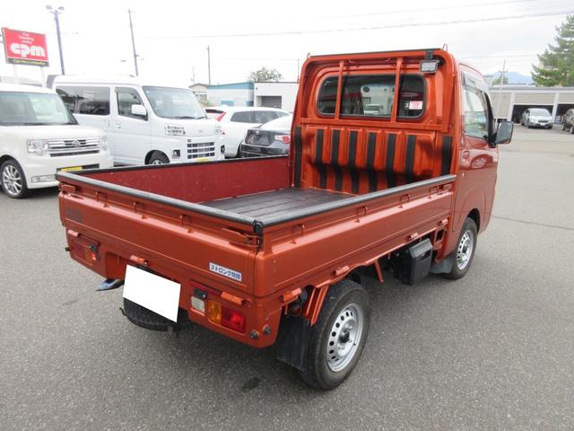 ピクシストラック スタンダードＳＡＩＩＩｔ　４ＷＤ　軽トラック　ＡＴ　衝突被害軽減システム　クリアランスソナー　ナビ　ＴＶ　バックカメラ　ＥＳＣ　パワーウィンドウ　運転席エアバッグ（12枚目）