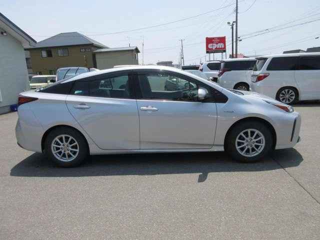 プリウス S 4WD(4枚目)