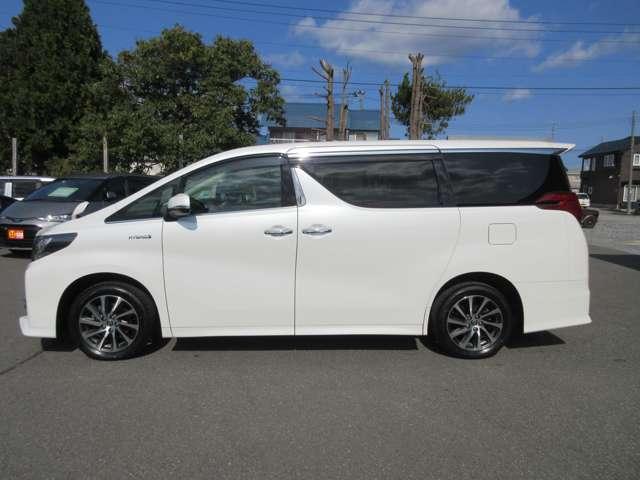 アルファードハイブリッド SR E-Four 4WD(5枚目)