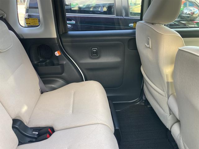 ムーヴキャンバス Ｘリミテッドメイクアップ　ＳＡＩＩＩ　４ＷＤ　バックカメラ　両側電動スライドドア　ナビ　クリアランスソナー　衝突被害軽減システム　オートマチックハイビーム　オートライト　スマートキー　アイドリングストップ　電動格納ミラー　ベンチシート（17枚目）