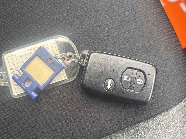 インプレッサスポーツ ２．０ｉ－Ｓアイサイト　４ＷＤ　ナビ　オートクルーズコントロール　レーンアシスト　衝突被害軽減システム　アルミホイール　スマートキー　アイドリングストップ　電動格納ミラー　ＣＶＴ　盗難防止システム　ＡＢＳ　ＥＳＣ　エアコン（9枚目）