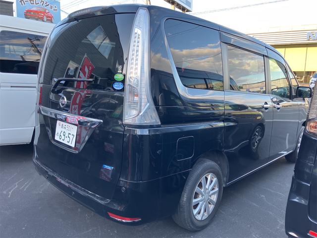 セレナ 20X アドバンスドセーフティパッケージ 4WD 全周囲カメラ ナビ TV クリアランスソナー オートクルーズコントロール レーンアシスト 衝突被害軽減システム 両側電動スライドドア オートライト スマートキー 電動格納ミラー 3列シート(4枚目)