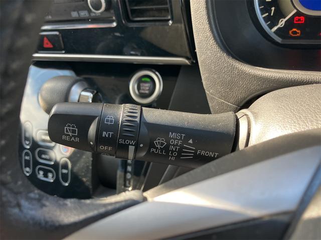 デイズルークス ハイウェイスター　Ｓ　４ＷＤ　両側スライドドア　衝突被害軽減システム　ＨＩＤ　スマートキー　アイドリングストップ　電動格納ミラー　ベンチシート　ＣＶＴ　盗難防止システム　ＡＢＳ　ＥＳＣ　ＣＤ　ミュージックプレイヤー接続可（30枚目）