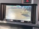 バックカメラ装備。駐車が苦手な方には欠かせません。