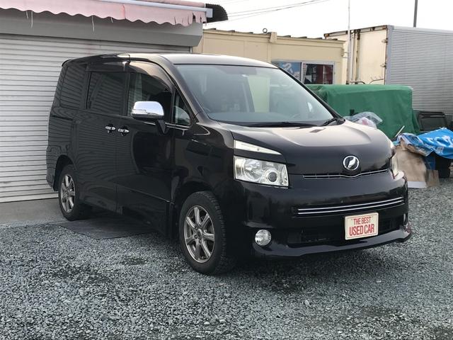 ヴォクシー ＺＳ　煌ＩＩ　４ＷＤ　ＥＴＣ　バックカメラ　ナビ　ＴＶ　両側電動スライドドア　ＨＩＤ　スマートキー　３列シート　ウォークスルー　ＣＶＴ　アルミホイール　ＣＤ　ＤＶＤ再生　Ｂｌｕｅｔｏｏｔｈ　盗難防止システム（13枚目）