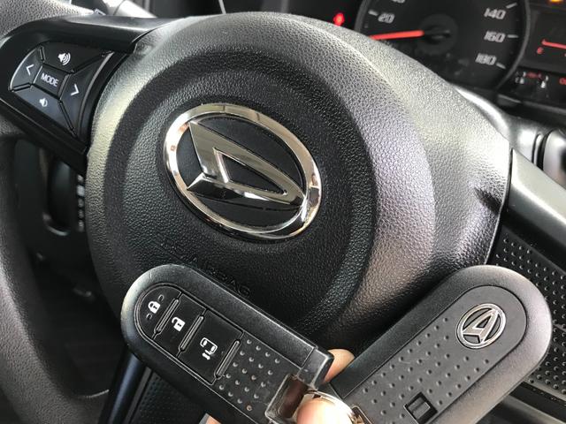 トール Ｘ　ＳＡＩＩＩ　４ＷＤ　ドライブレコーダー　ＥＴＣ　バックカメラ　ナビ　両側スライド・片側電動　クリアランスソナー　衝突被害軽減システム　オートマチックハイビーム　スマートキー　アイドリングストップ　フルフラット（35枚目）