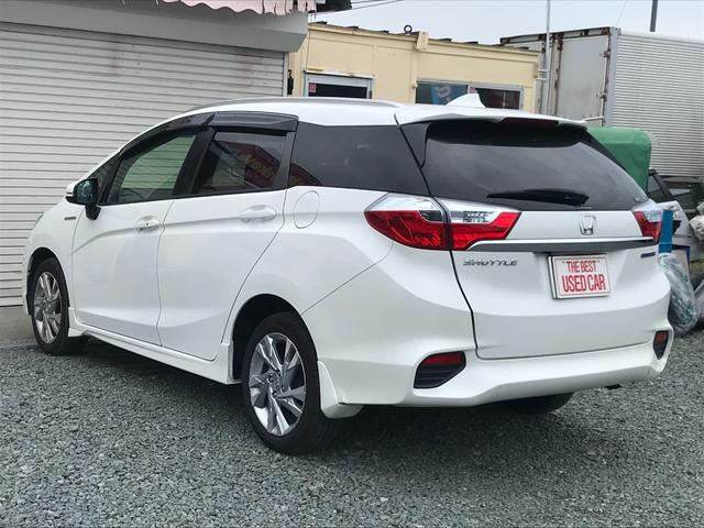 シャトル ハイブリッドＺ　４ＷＤ　ＥＴＣ　バックカメラ　ＴＶ　オートクルーズコントロール　アルミホイール　ＬＥＤヘッドランプ　スマートキー　アイドリングストップ　電動格納ミラー　シートヒーター　チップアップシート　ＡＴ（16枚目）