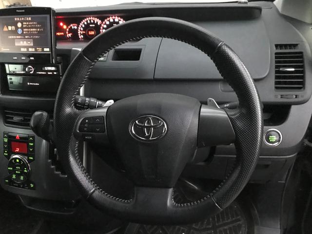 ヴォクシー ＺＳ　煌ＩＩ　４ＷＤ　ＥＴＣ　バックカメラ　ナビ　ＴＶ　両側電動スライドドア　ＨＩＤ　スマートキー　ＣＶＴ　アルミホイール　ＣＤ　Ｂｌｕｅｔｏｏｔｈ　盗難防止システム　衝突安全ボディ　ＡＢＳ　ＥＳＣ　エアコン（2枚目）