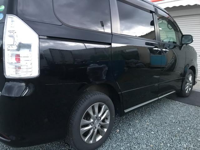 ヴォクシー ＺＳ　煌ＩＩ　４ＷＤ　ＥＴＣ　バックカメラ　ナビ　ＴＶ　両側電動スライドドア　ＨＩＤ　スマートキー　ＣＶＴ　アルミホイール　ＣＤ　Ｂｌｕｅｔｏｏｔｈ　盗難防止システム　衝突安全ボディ　ＡＢＳ　ＥＳＣ　エアコン（24枚目）