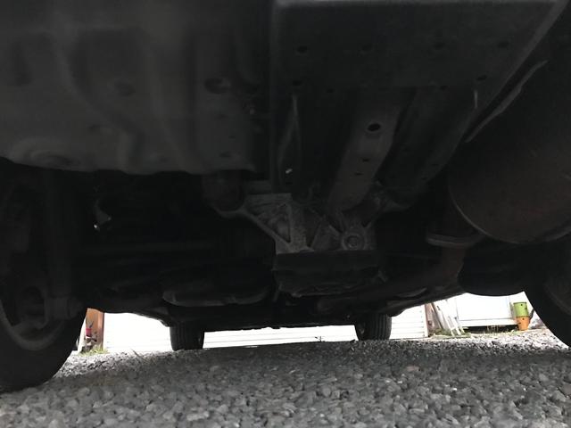 ヴォクシー ＺＳ　煌ＩＩ　４ＷＤ　ＥＴＣ　バックカメラ　ナビ　ＴＶ　両側電動スライドドア　ＨＩＤ　スマートキー　ＣＶＴ　アルミホイール　ＣＤ　Ｂｌｕｅｔｏｏｔｈ　盗難防止システム　衝突安全ボディ　ＡＢＳ　ＥＳＣ　エアコン（28枚目）