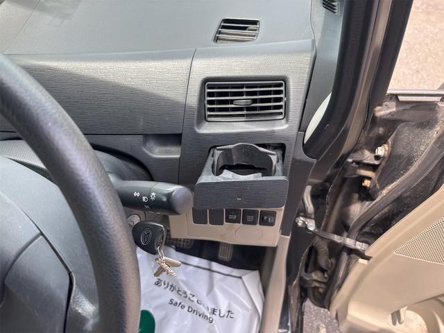 ムーヴ Ｌ　４ＷＤ　アイドリングストップ　電動格納ミラー　ベンチシート　ＣＶＴ　ＡＢＳ　ＣＤ　ミュージックプレイヤー接続可　アルミホイール　エアコン（33枚目）