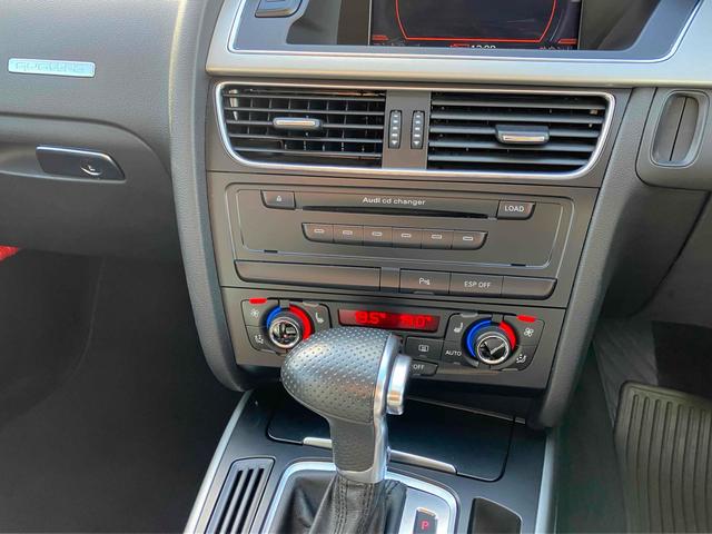 Ａ５ ２．０ＴＦＳＩクワトロ　４ＷＤ　ＥＴＣ　ナビ　ＴＶ　クリアランスソナー　オートクルーズコントロール　ＡＴ　ＨＩＤ　スマートキー　電動格納ミラー　シートヒーター　アルミホイール　パワーシート　盗難防止システム　ＡＢＳ　ＥＳＣ（7枚目）