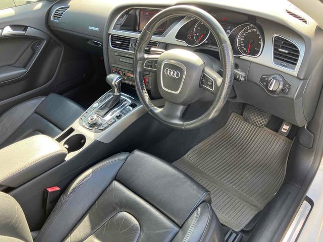 Ａ５ ２．０ＴＦＳＩクワトロ　４ＷＤ　ＥＴＣ　ナビ　ＴＶ　クリアランスソナー　オートクルーズコントロール　ＡＴ　ＨＩＤ　スマートキー　電動格納ミラー　シートヒーター　アルミホイール　パワーシート　盗難防止システム　ＡＢＳ　ＥＳＣ（32枚目）