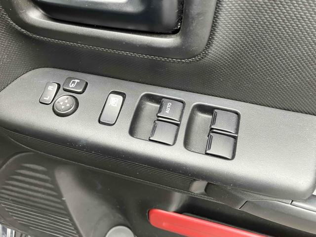 スペーシア ハイブリッドＧ　４ＷＤ　両側スライドドア　ナビ　ＴＶ　オートライト　スマートキー　アイドリングストップ　電動格納ミラー　シートヒーター　ベンチシート　ＣＶＴ　盗難防止システム　ＡＢＳ　ＥＳＣ　ＣＤ　ＵＳＢ（10枚目）