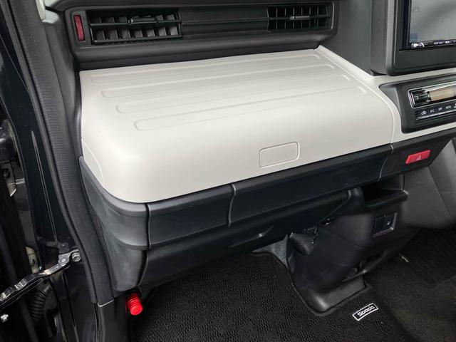 スペーシア ハイブリッドＧ　４ＷＤ　両側スライドドア　ナビ　ＴＶ　オートライト　スマートキー　アイドリングストップ　電動格納ミラー　シートヒーター　ベンチシート　ＣＶＴ　盗難防止システム　ＡＢＳ　ＥＳＣ　ＣＤ　ＵＳＢ（34枚目）