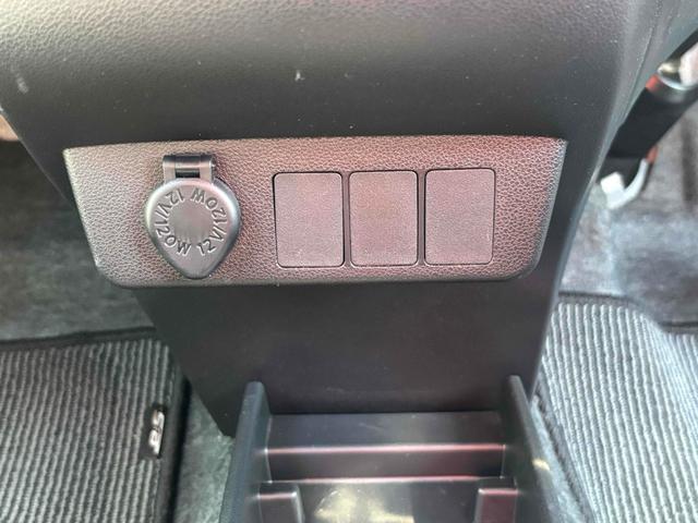 ミライース Ｌ　４ＷＤ　キーレスエントリー　アイドリングストップ　ＣＶＴ　盗難防止システム　ＡＢＳ　ＥＳＣ　ＣＤ　アルミホイール　衝突安全ボディ　エアコン　パワーステアリング　パワーウィンドウ（24枚目）