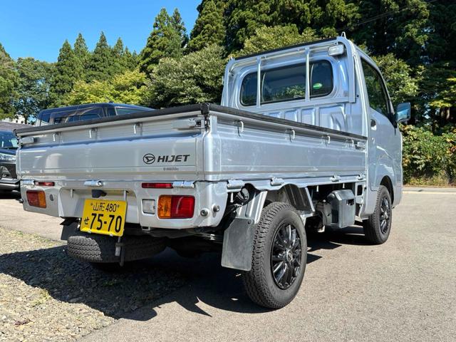 ハイゼットトラック  4WD MT アルミホイール ABS エアコン パワーステアリング 運転席エアバッグ 記録簿(21枚目)