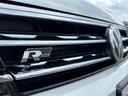 ＴＤＩ　４モーション　Ｒライン　ディナウディオ　４ＷＤ　ワンオーナー　ドライブレコーダー　全周囲カメラ　クリアランスソナー　オートクルーズコントロール　パワーシート　パークアシスト　ナビ　オートライト　電動リアゲート　アルミホイール　スマートキー（18枚目）