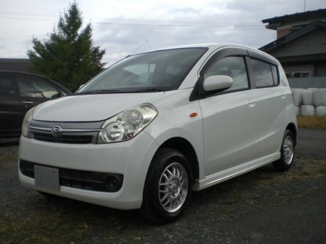 ミラカスタム Ｌ　４ＷＤ禁煙車検新規２年ＫＦチェーンベルトＨＩＤヘッドライト５ＧＩＧＥＮアルミホイール（3枚目）