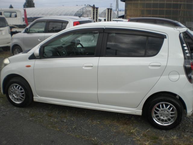 ミラカスタム Ｌ　４ＷＤ禁煙車検新規２年ＫＦチェーンベルトＨＩＤヘッドライト５ＧＩＧＥＮアルミホイール（9枚目）