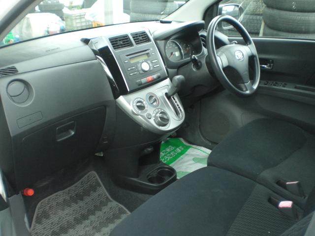 ミラカスタム Ｌ　４ＷＤ禁煙車検新規２年ＫＦチェーンベルトＨＩＤヘッドライト５ＧＩＧＥＮアルミホイール（17枚目）